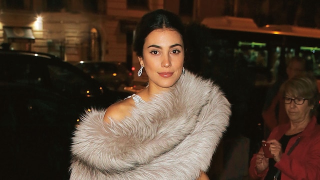 Alessandra de Osma, casada con el príncipe Christian de Hannover, es una de las "royals" que siempre figura en la lista de las más elegantes. El pasado septiembre, en la boda de Teodora de Grecia, se convirtió en la invitada mejor vestida con un rompedor vestido de noche de estilo camisero en color azul