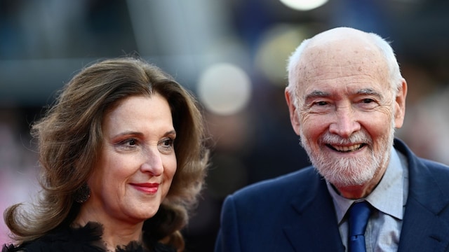 Michael G. Wilson y Barbara Broccoli 