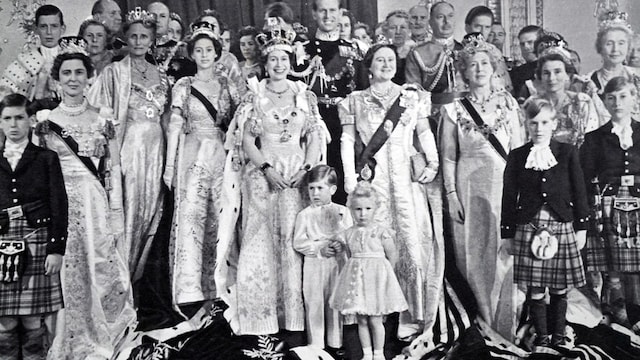 primos coronacion