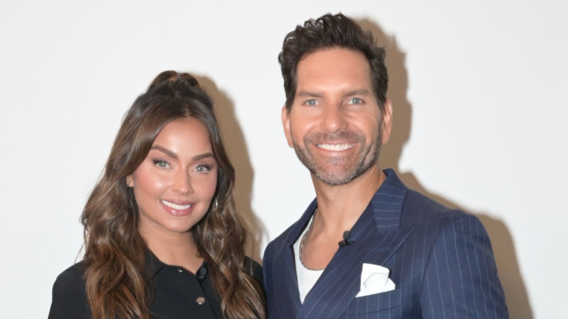 Claudia Martín y Arap Bethke nos hablan de 'Juegos de Amor y Poder': 'Es una historia muy completa y muy bien escrita'
