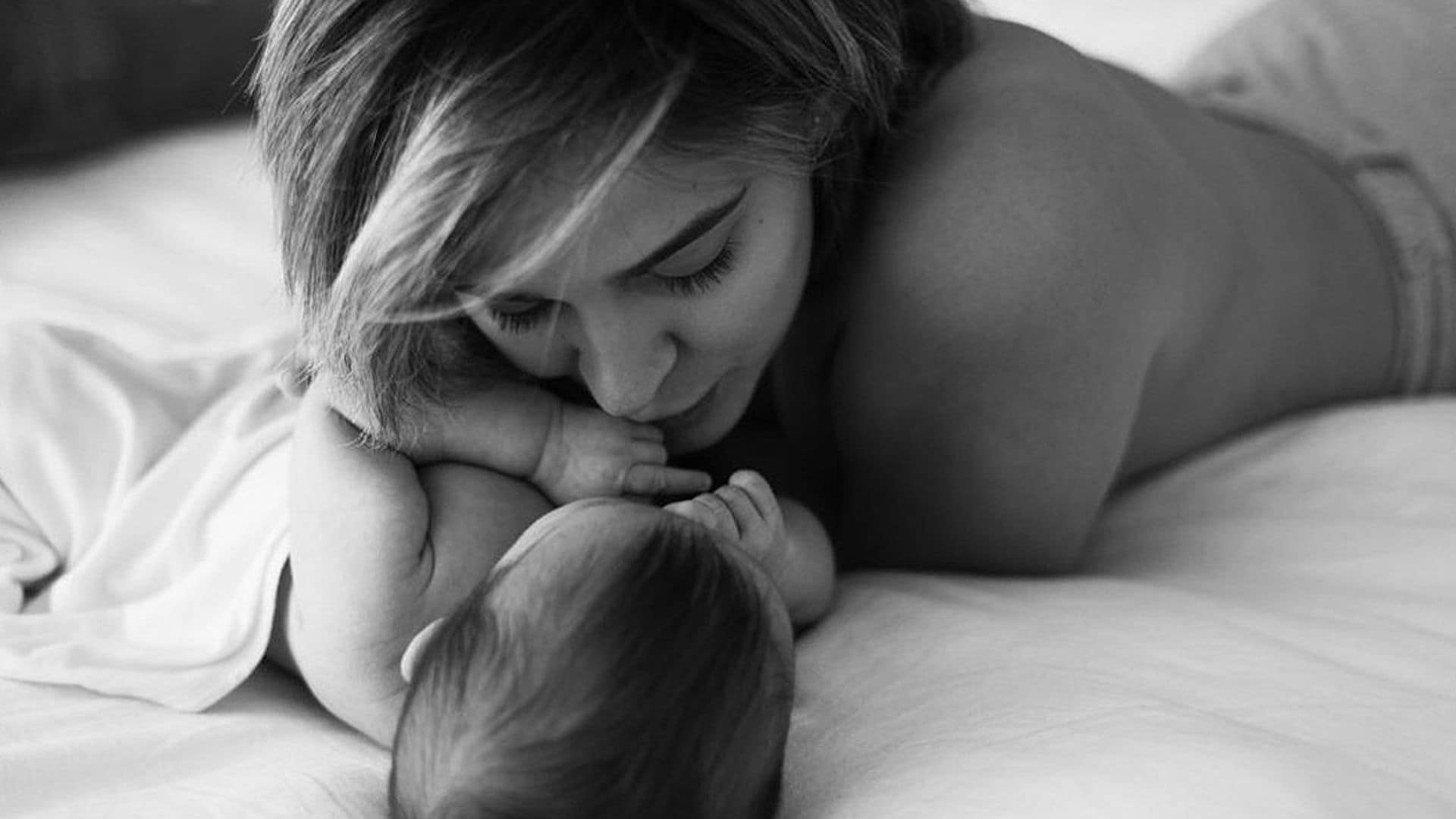 Laura Escanes recuerda el nacimiento de Roma con una preciosa foto en la que aparece Risto Mejide