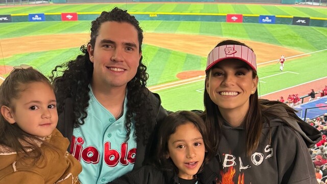 Tania Rincón y su familia