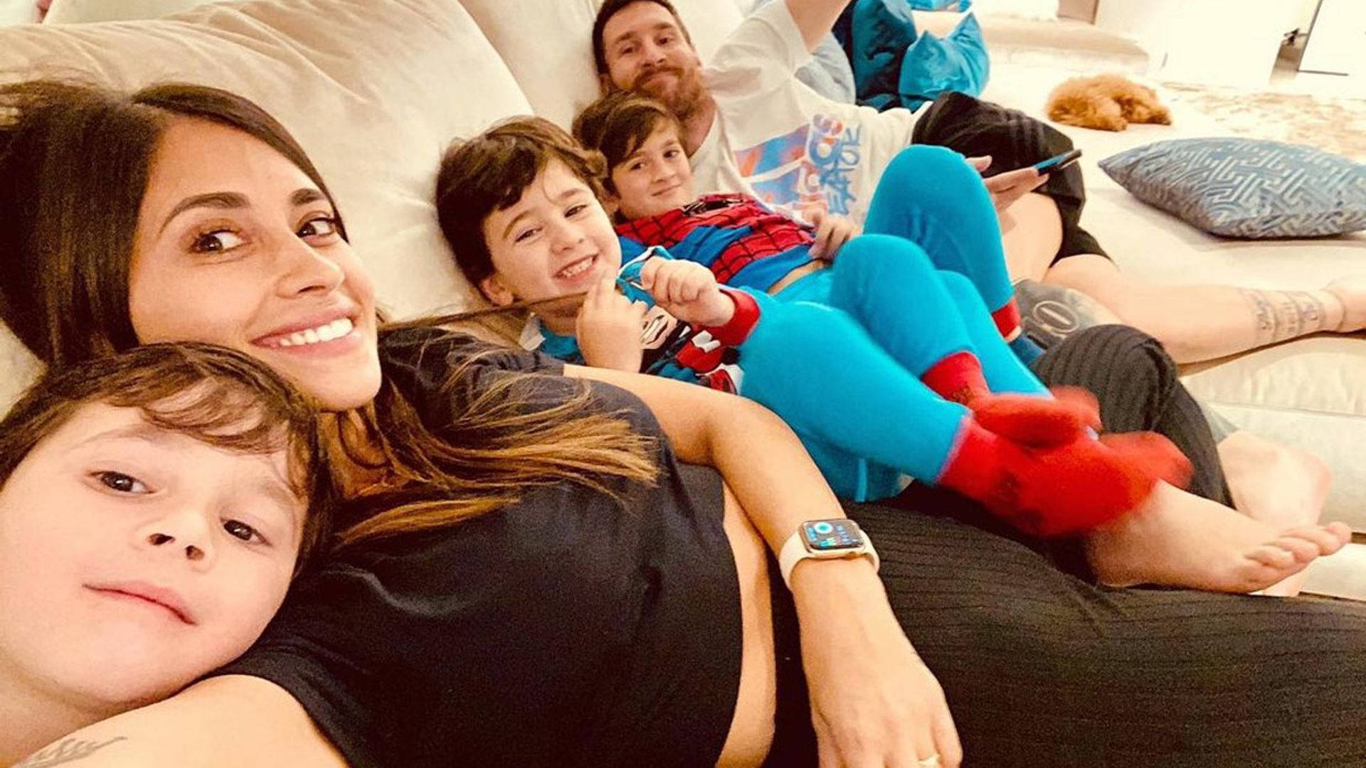 'Los cinco juntos': Messi y Antonela, más unidos que nunca