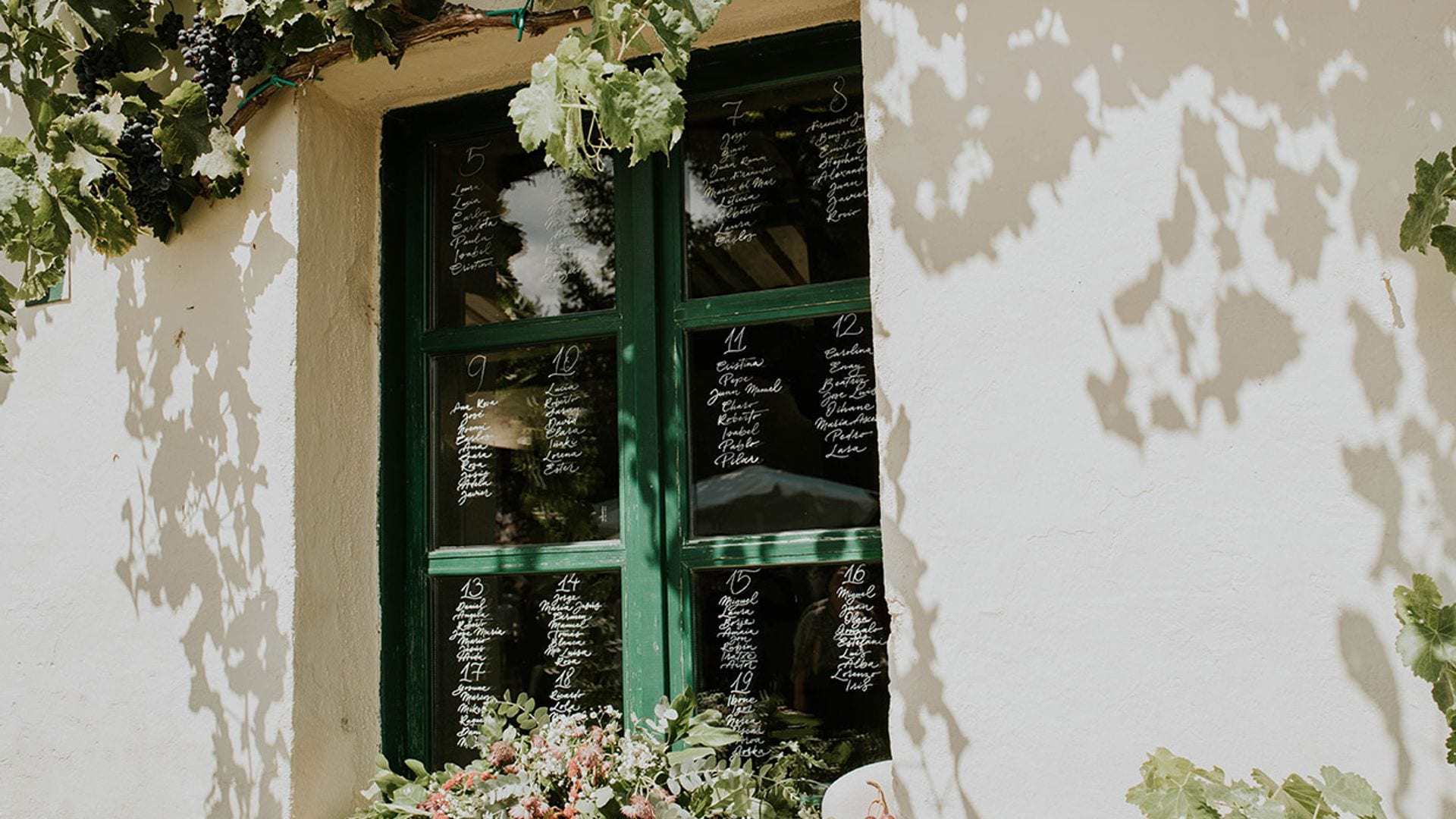 Doce ideas para un 'seating plan' sostenible (y bonito) en tu boda
