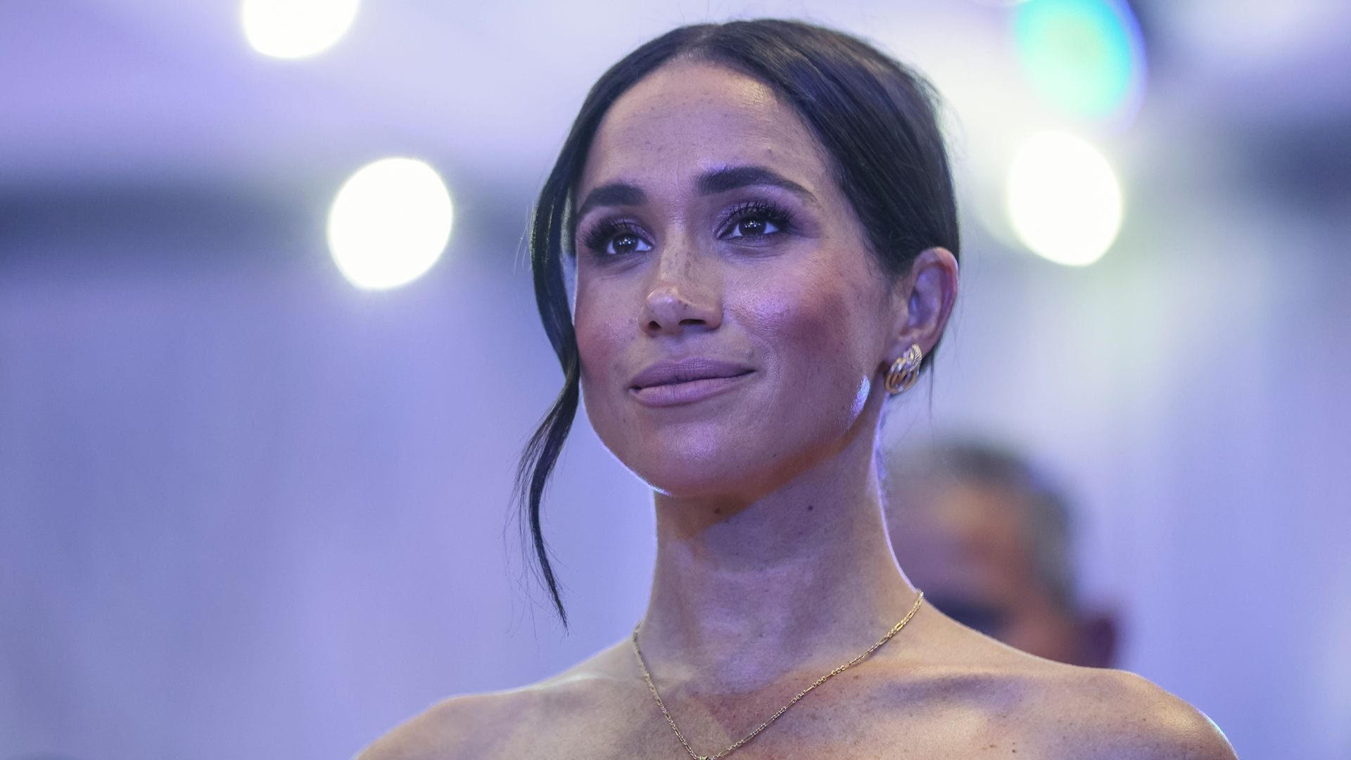 Meghan Markle se vio obligada a disculparse con sus fans por su más reciente error: 'Lo siento mucho'