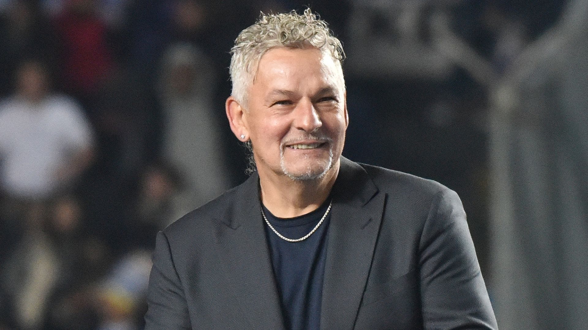 El exfutbolista Roberto Baggio, herido tras ser asaltado en su propia casa mientras veía el Italia y España