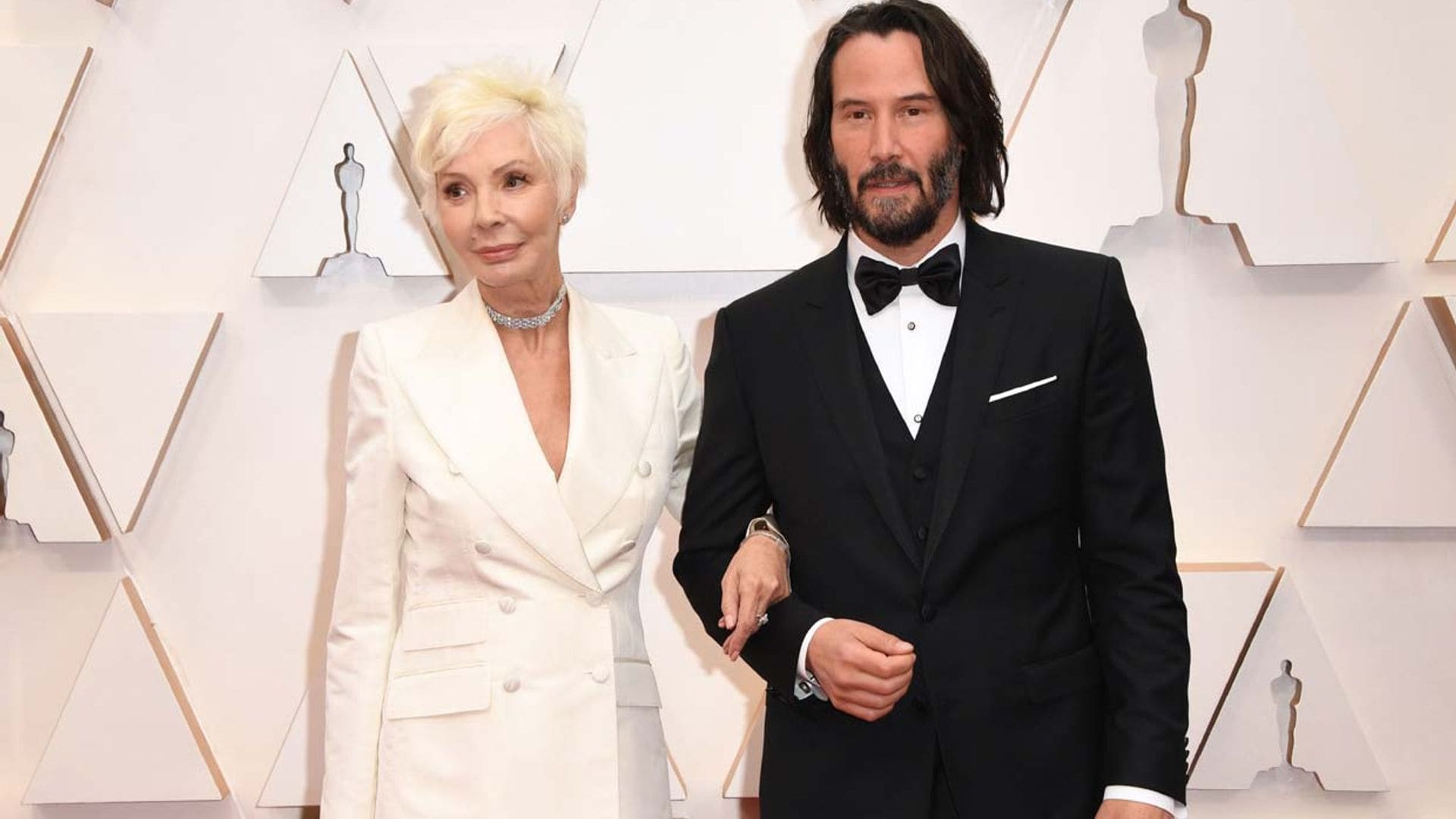 Keanu Reeves acude a la gala con una mujer muy importante para él