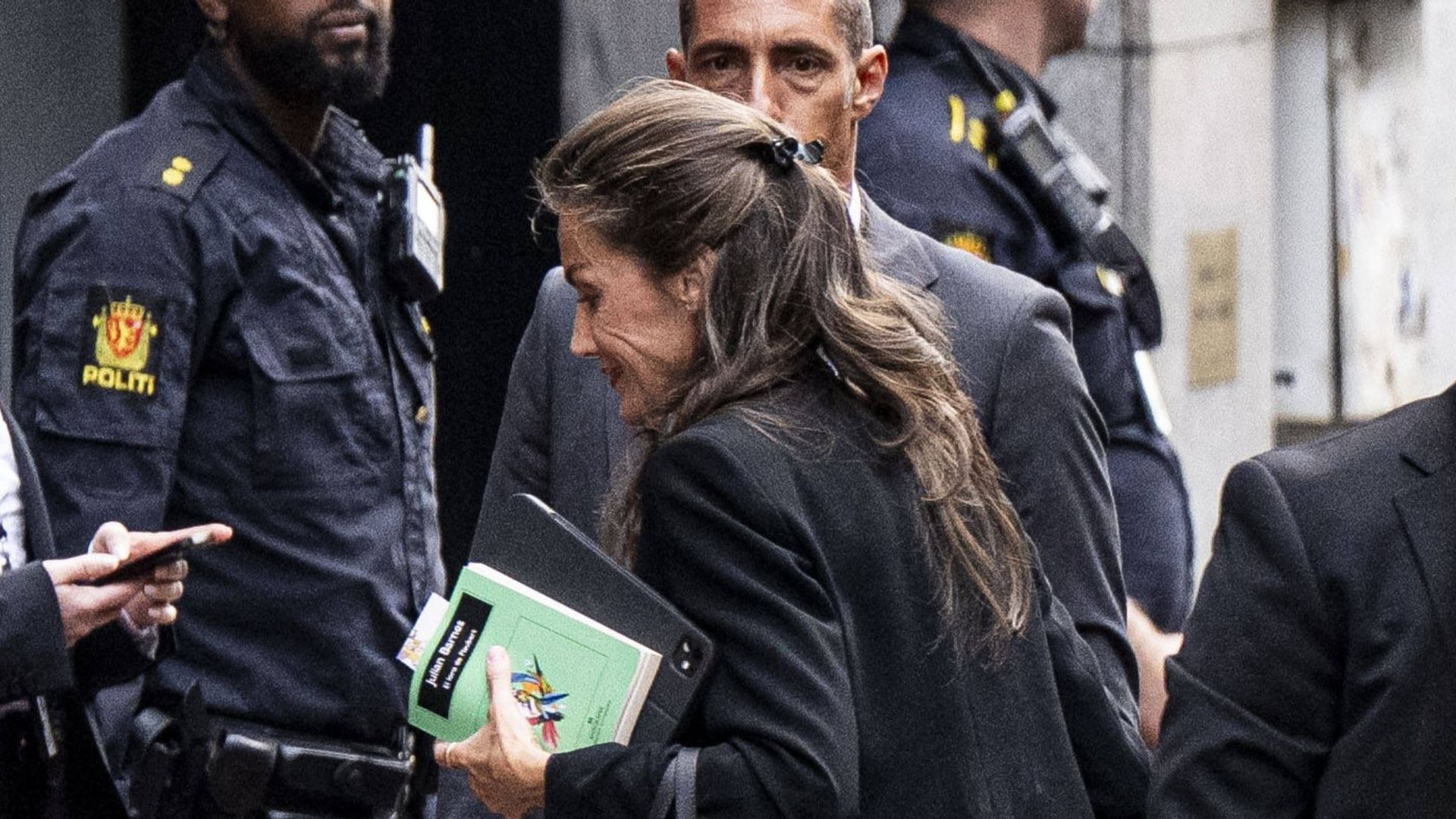 La reina Letizia llegando al Grand Hotel la víspera del funeral de Estado del rey Harald en Oslo, Noruega, el 8 de septiembre de 2026