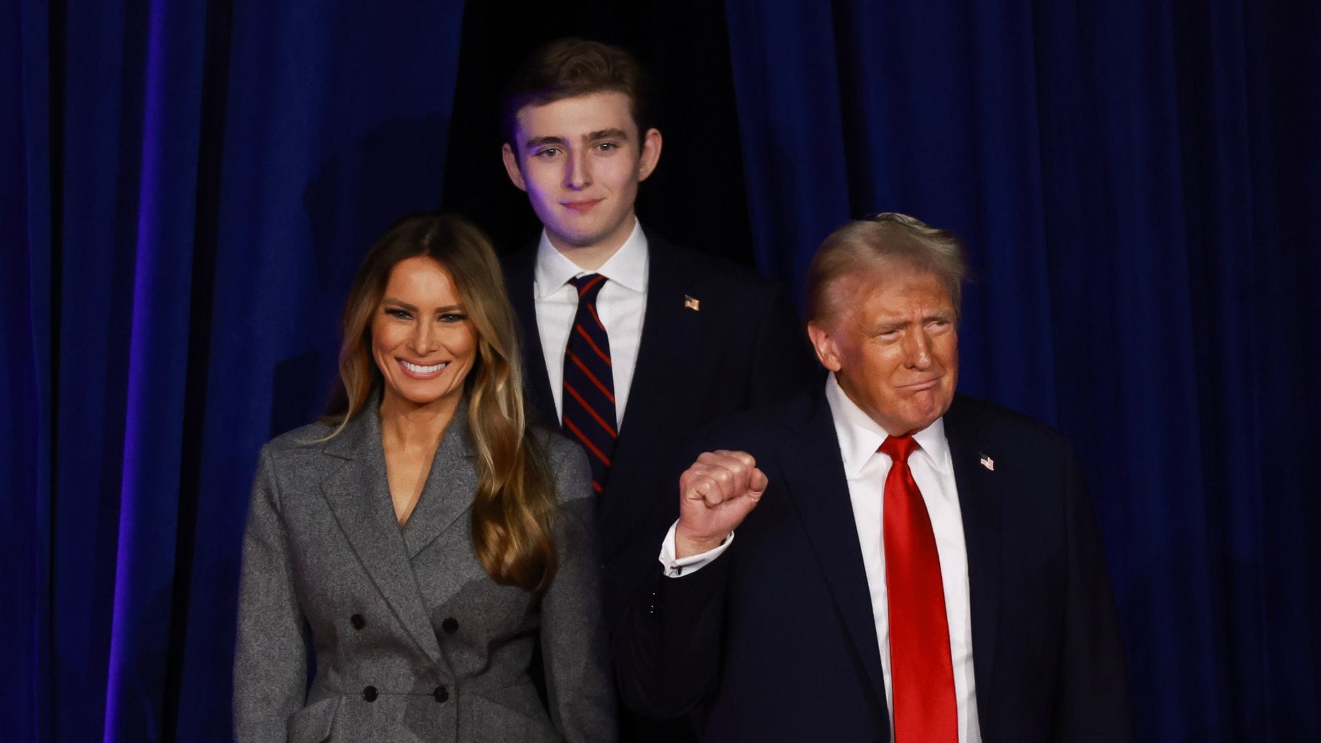 Barron, el hijo de Donald Trump, impresiona con sus más de 2 metros de altura