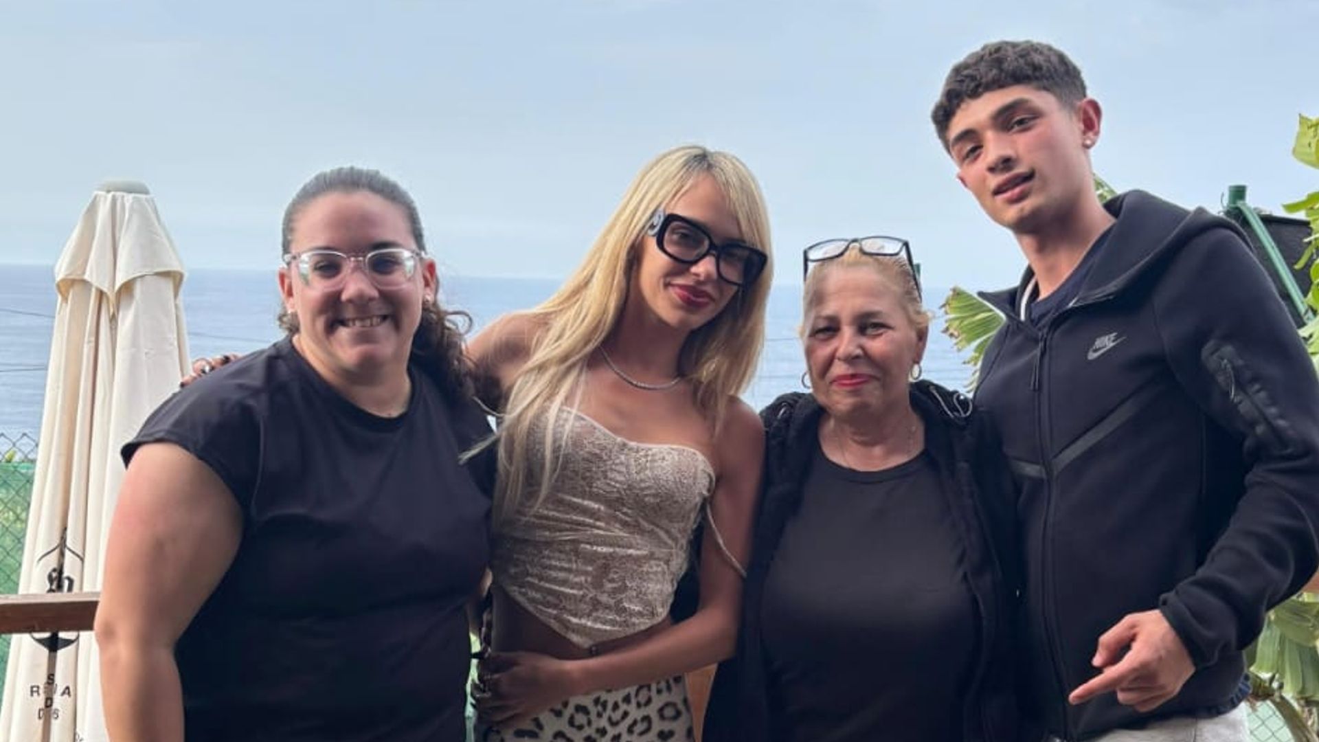 Bad Gyal se escapa a Tenerife antes de sus tres conciertos en Madrid: todos los detalles de su ruta junto al modelo Noah Brown