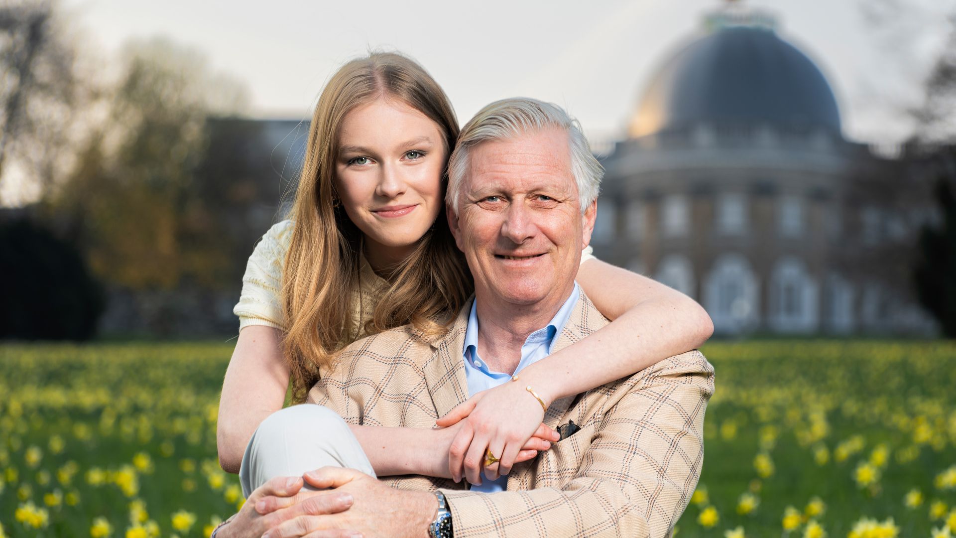 Eléonore de Bélgica, hija de los reyes Felipe y Matilde, cumple 18: del encuentro con la reina Sofía al Camino de Santiago junto a sus padres