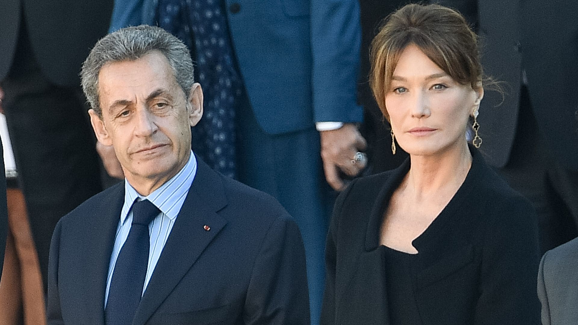 Nicolas Sarkozy, condenado a un año de arresto domiciliario con brazalete electrónico