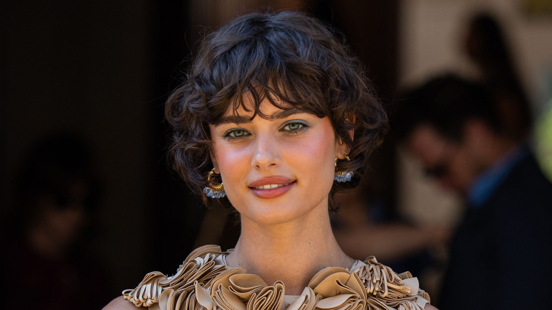 12 cortes con flequillo para pelo largo, corto y midi que afinan el rostro y rejuvenecen al momento
