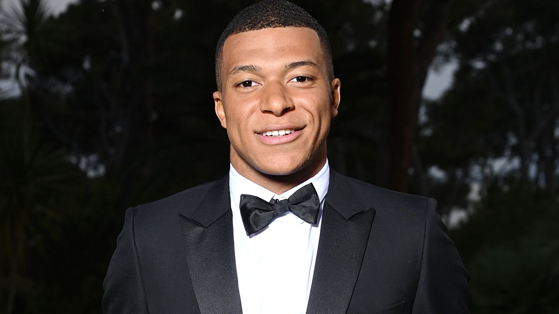 Mbappé durante la gala AMFAR