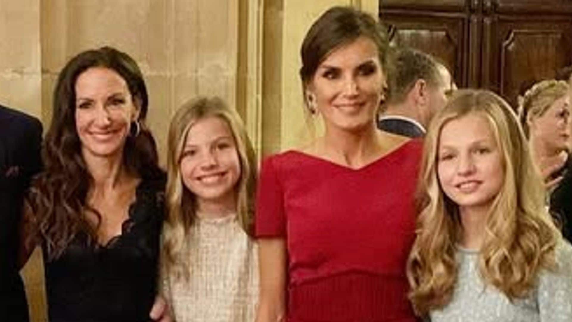 Los 7 momentos de la reina Letizia y Telma Ortiz que demuestran lo unidas que están