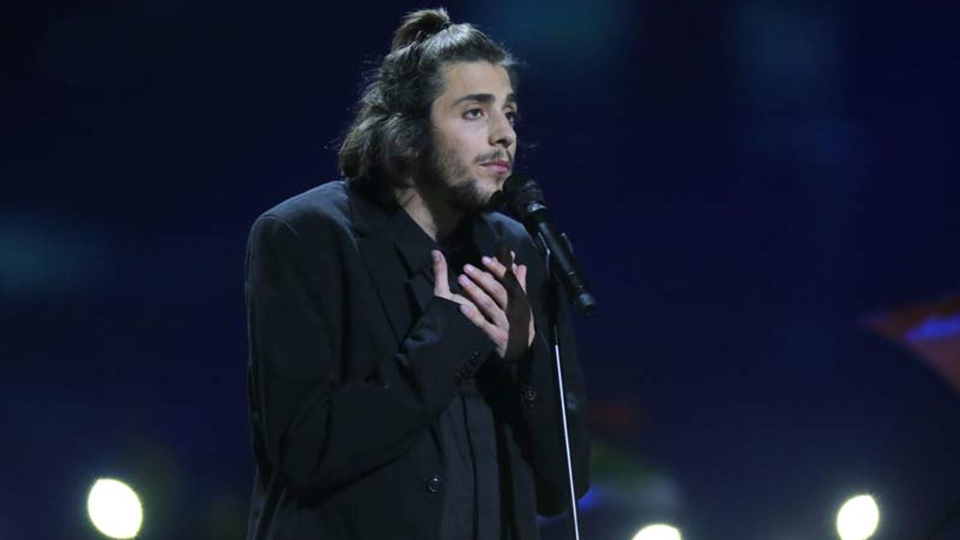 Salvador Sobral recibe un trasplante de corazón