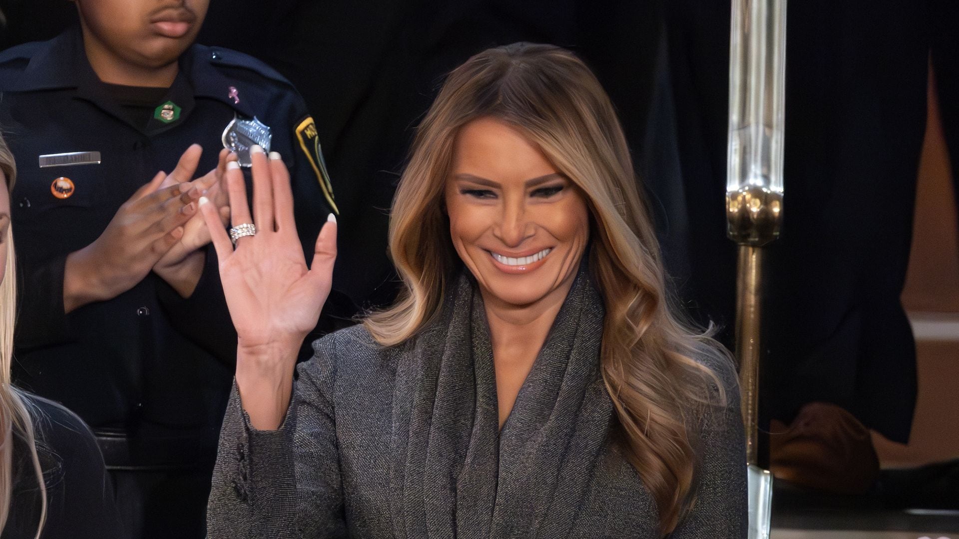 Melania Trump se roba las miradas con su presencia en el primer discurso de Donald Trump en el Capitolio