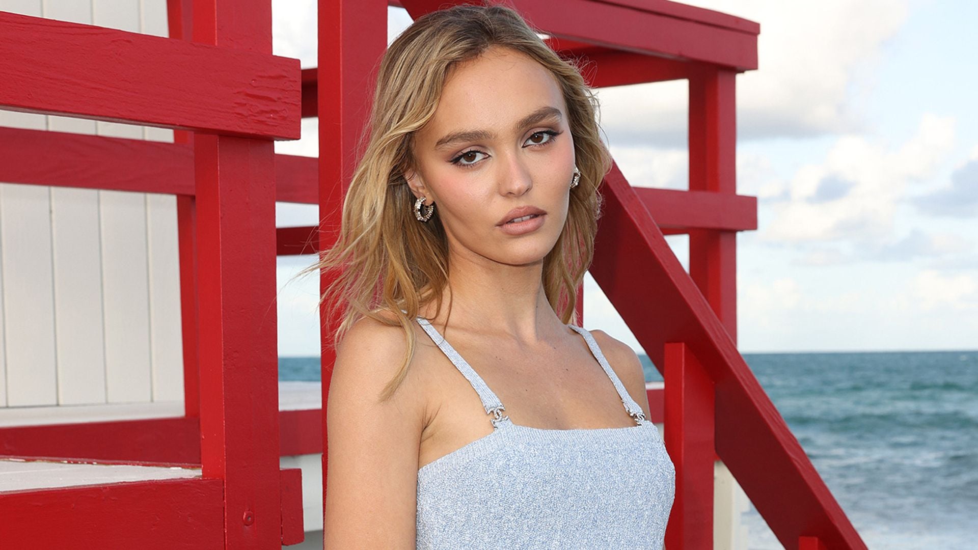 Lily-Rose, la hija de Johnny Depp, grita su amor a los cuatro vientos por la rapera 070 Shake con esta fotografía