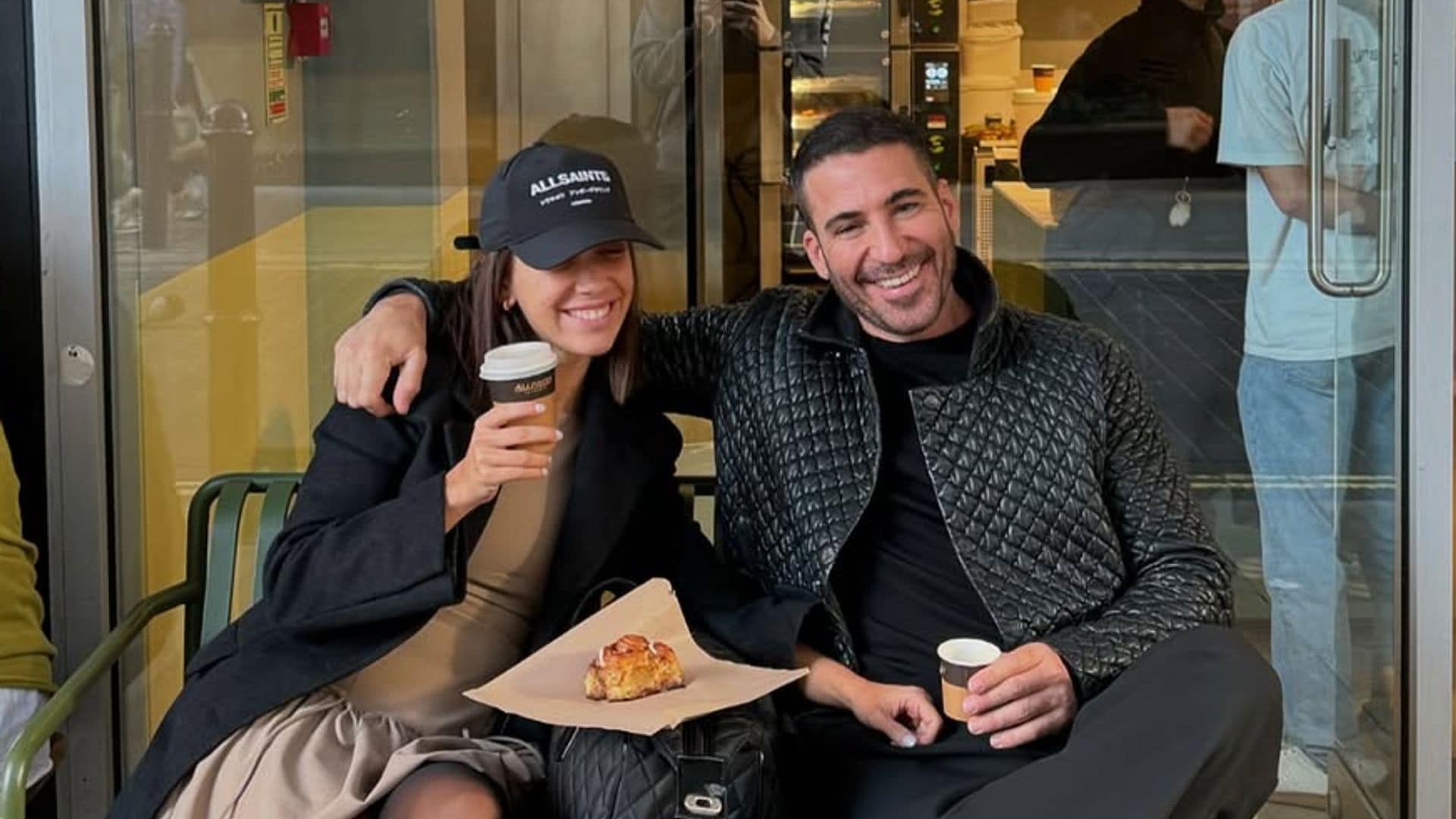 PRIMICIA. Ni crisis ni ruptura: ¡HOLA! confirma que Miguel Ángel Silvestre y Rebeca Toribio continúan juntos
