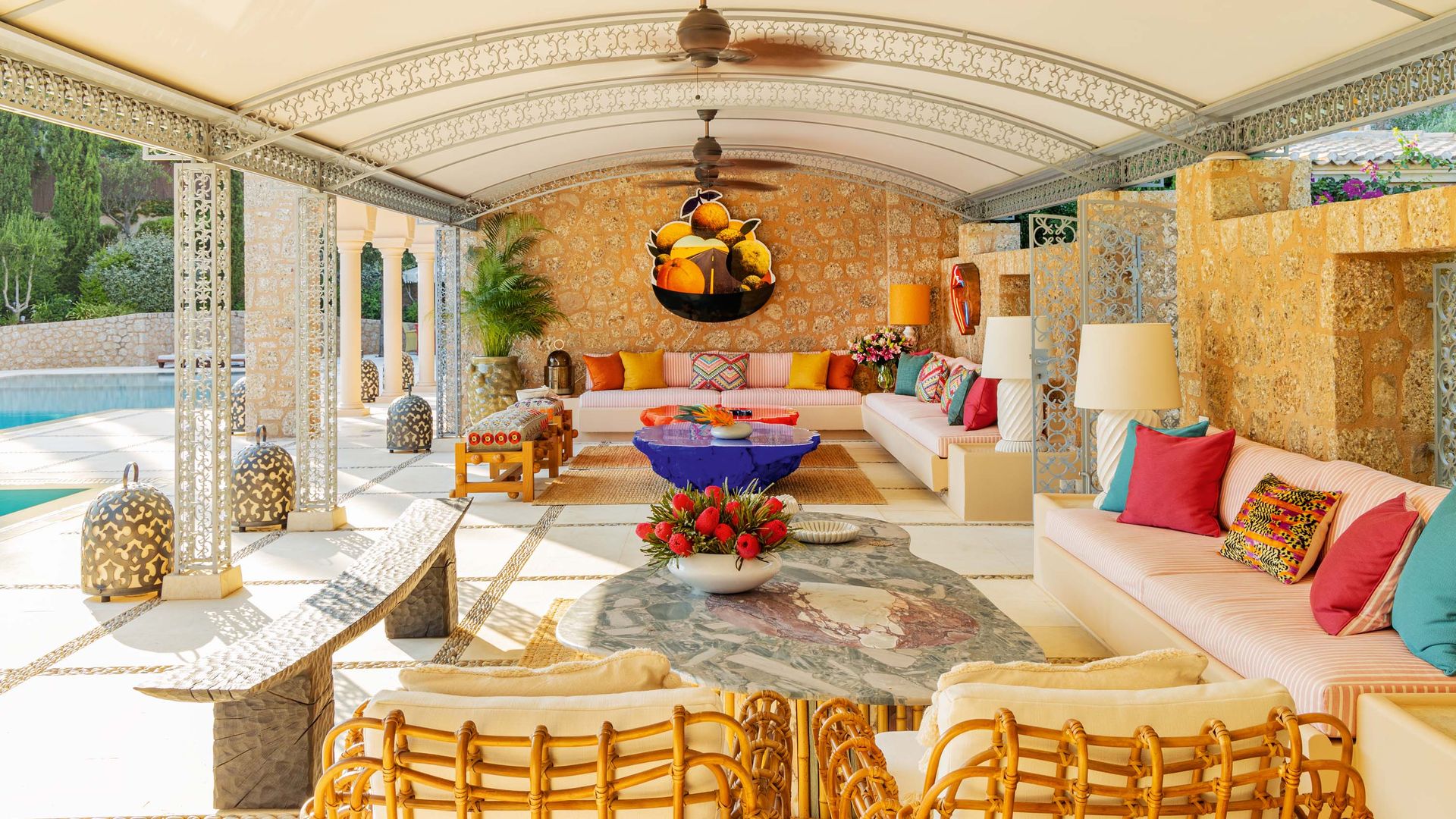 HOLA+4178 Casa Roussev