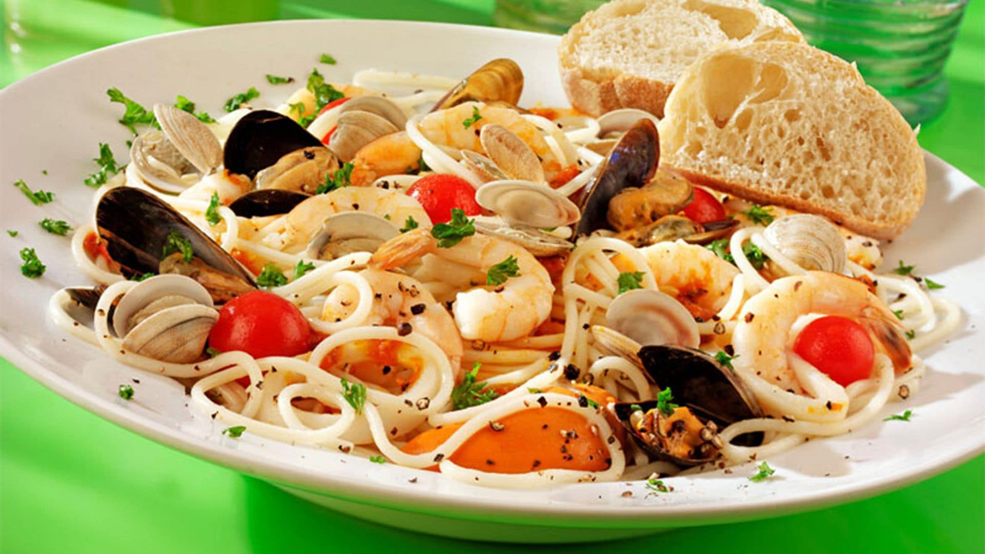Espaguetis con frutos del mar