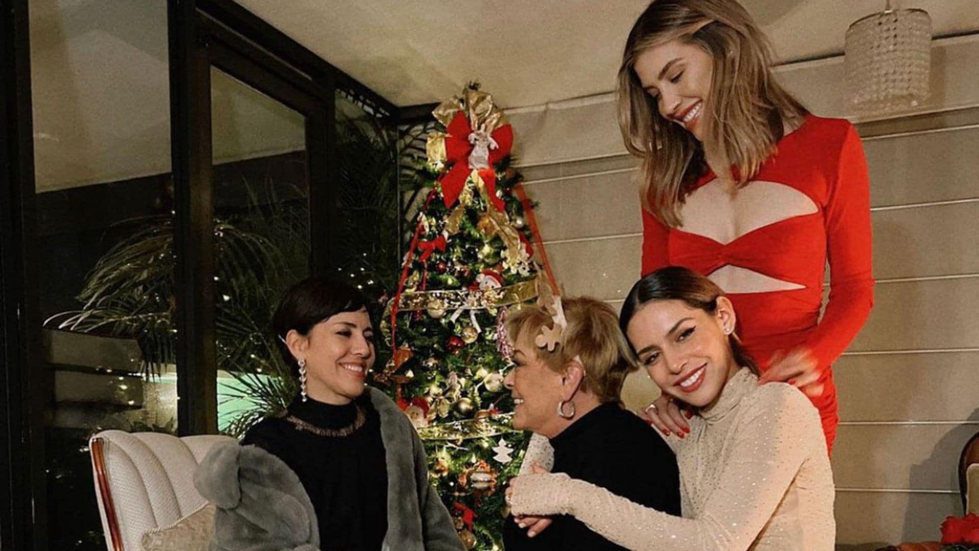 Michelle Salas y las imágenes más entrañables del festejo navideño de las Pinal en México