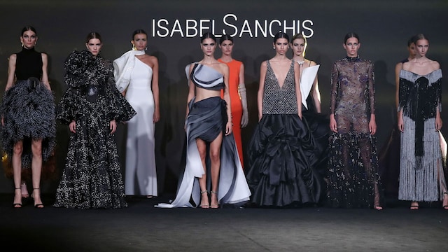 isabelsanchislooks1t