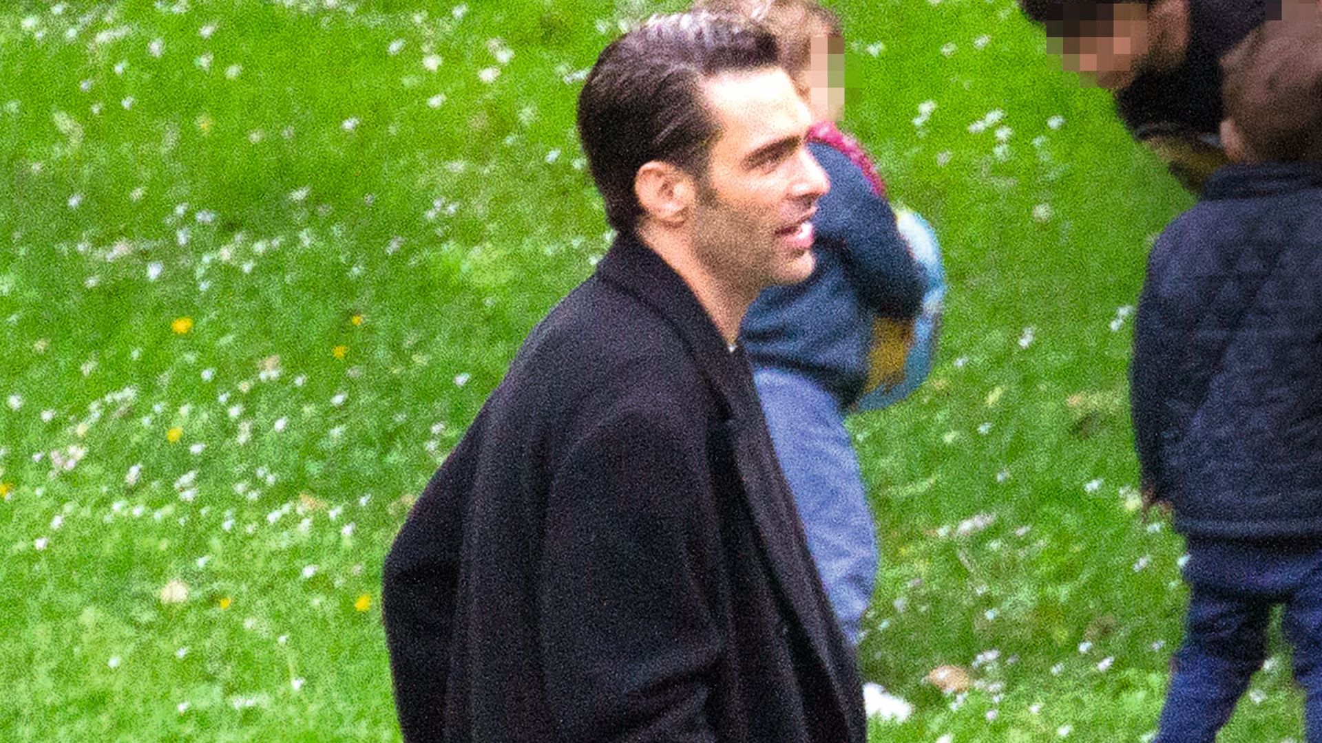Jon Kortajarena en un parque en Bilbao