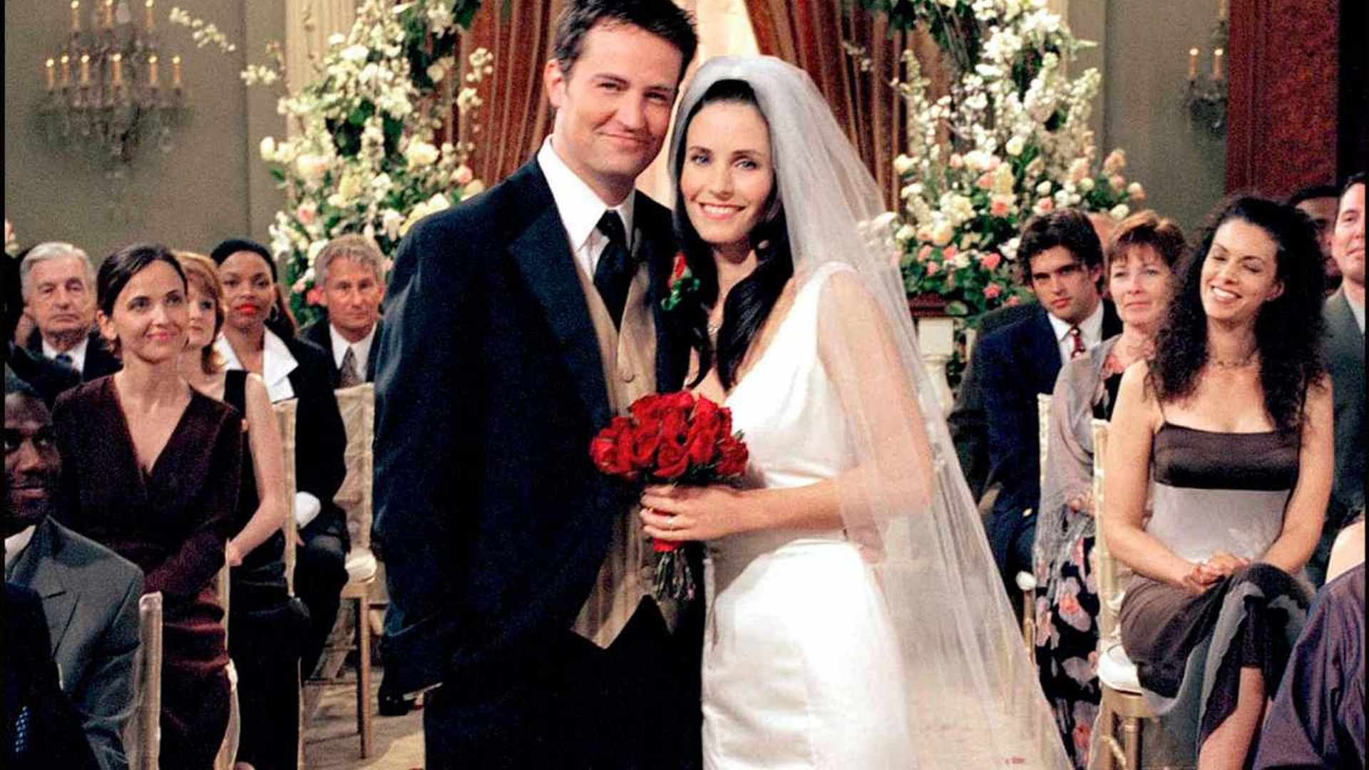 Courteney Cox cuenta la presión a la que se sometía Matthew Perry en 'Friends'