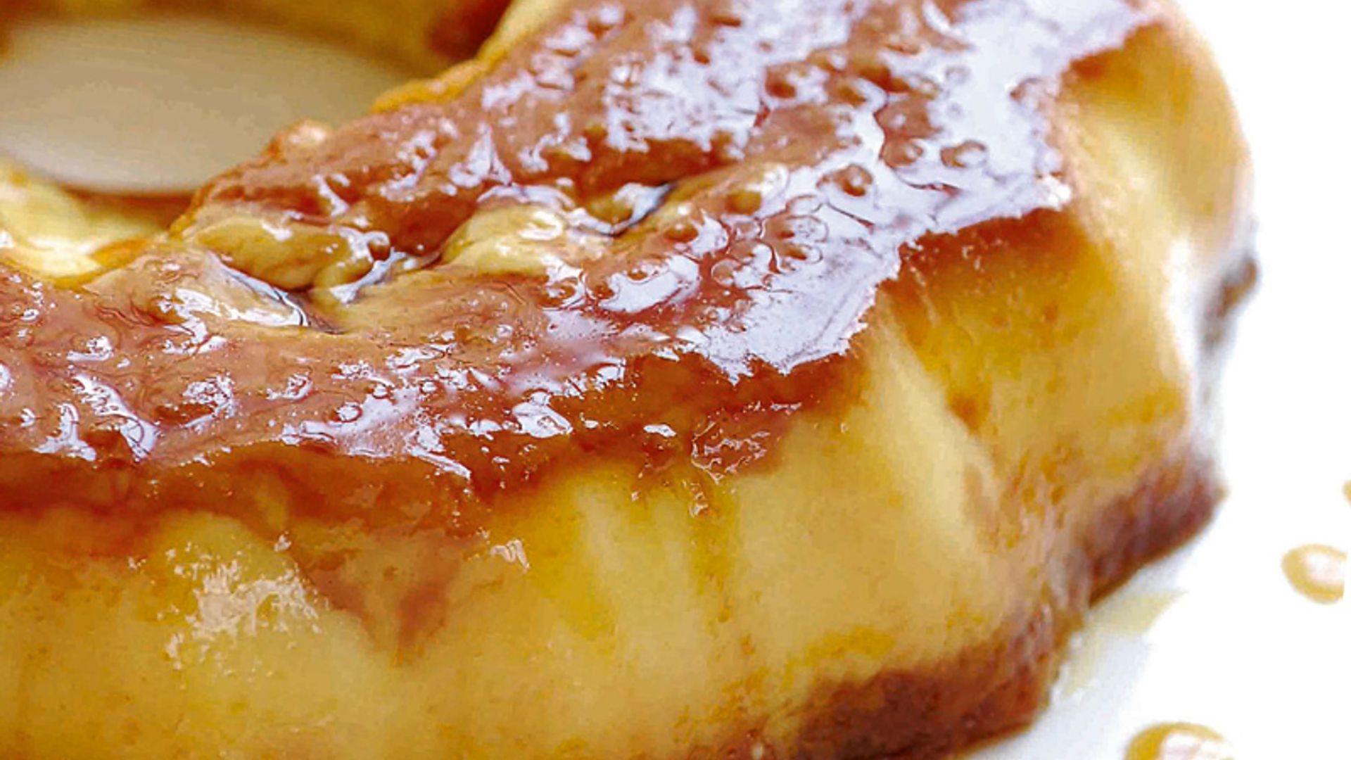 Flan de coco y leche condensada