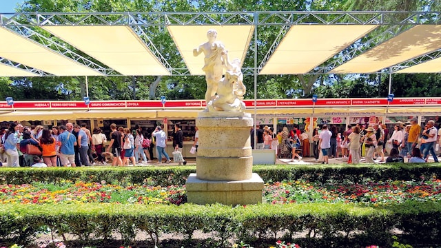 Feria del Libro en el parque de El Retiro en Madrid