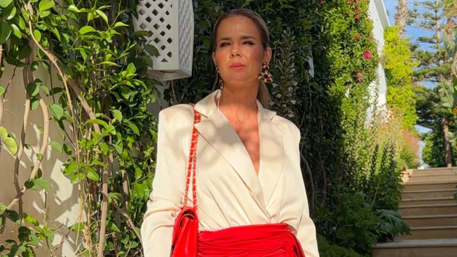 Amelia Bono apuesta por básicos de Zara y un elegante pantal