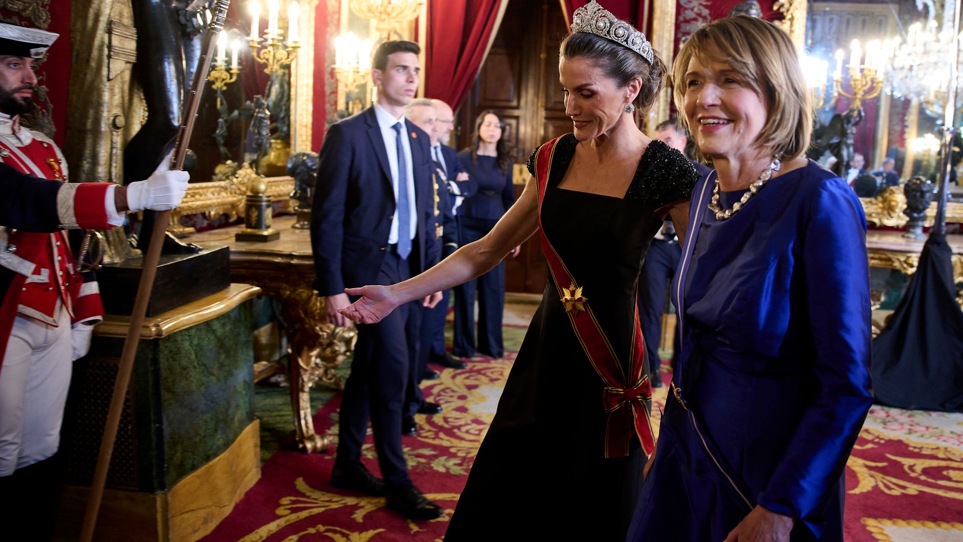 La reina Letizia con la primera dama alemana Elke Budenbender