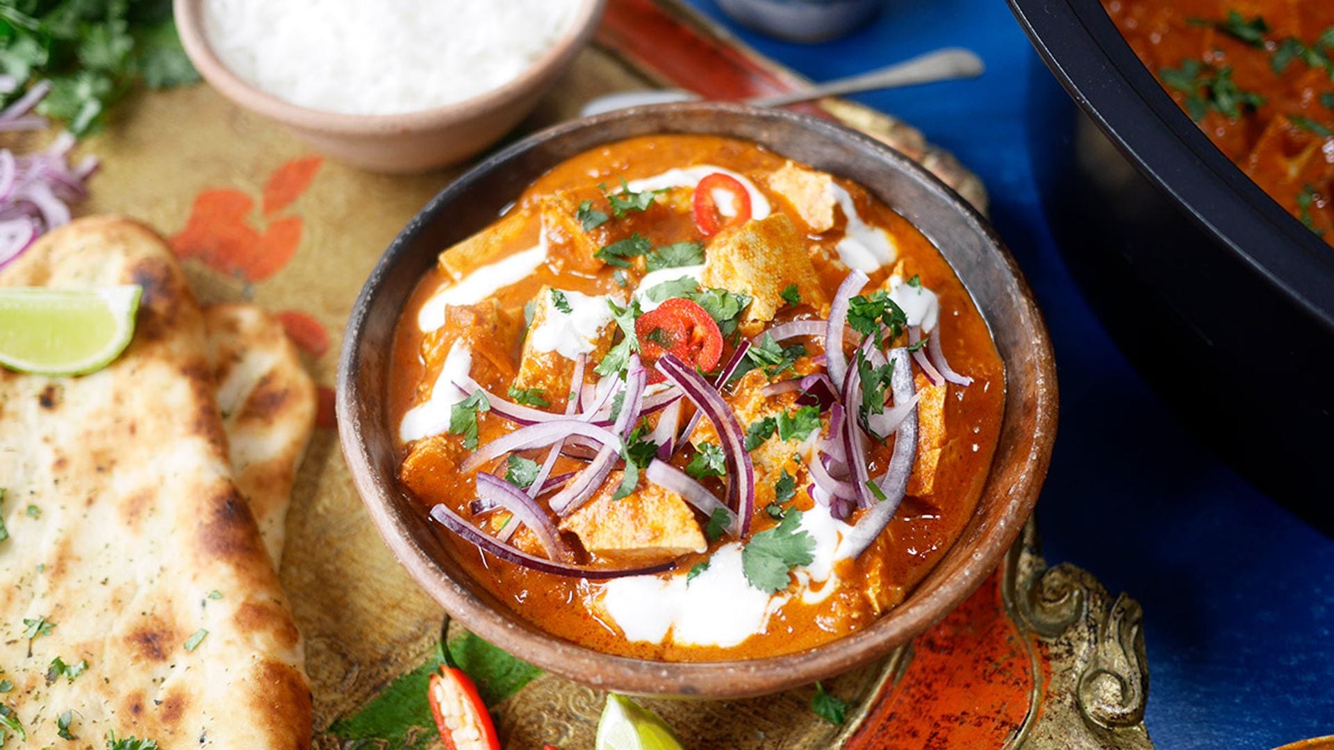 Guiso especiado de tofu a fuego lento