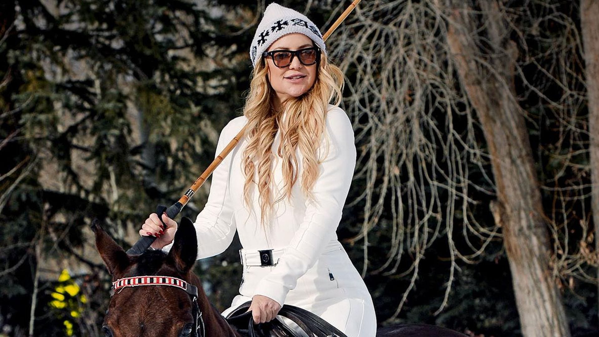 Kate Hudson: una intrépida jugadora de polo sobre la nieve de Aspen