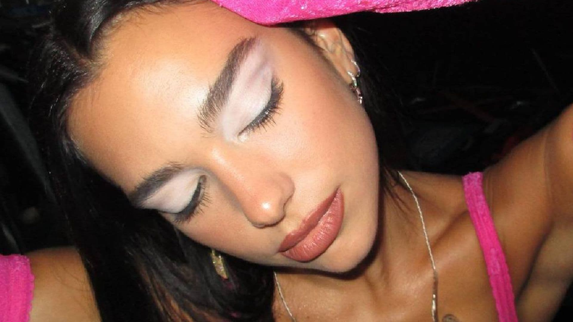 'Snow Angel': aprende a copiar el maquillaje de ojos con efecto luz de las chicas más 'cool'