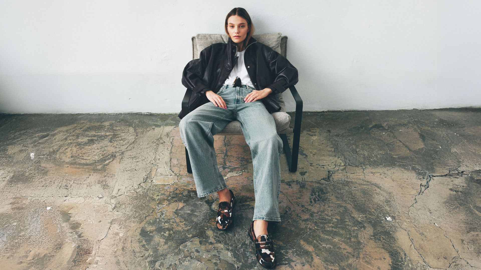 Las editoras de FASHION hemos dejado de usar nuestras zapatillas favoritas por estos mocasines españoles