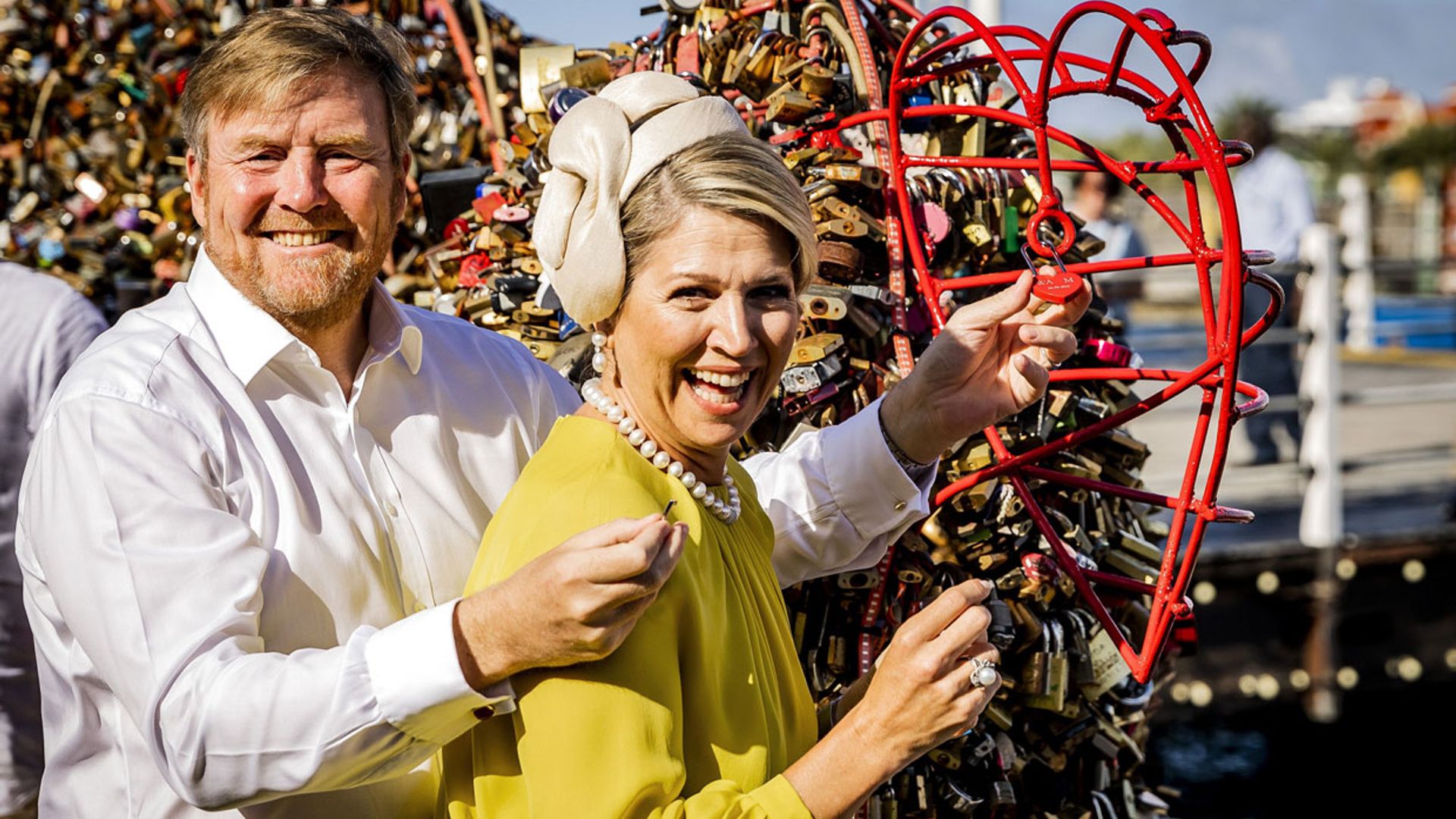 Los reyes Guillermo y Máxima celebran su aniversario de boda con la ...