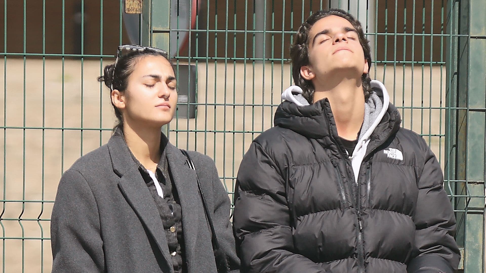 Los hijos de Rosario Flores y Alba Molina, Pedro Antonio y Lucía, primeras imágenes juntos como pareja