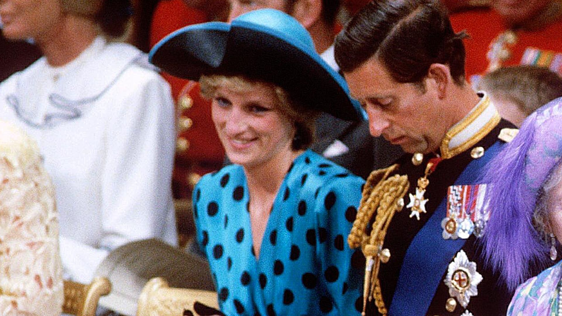 40 años del vestido de lunares de Diana de Gales en la boda de Sarah Ferguson y el príncipe Andrés
