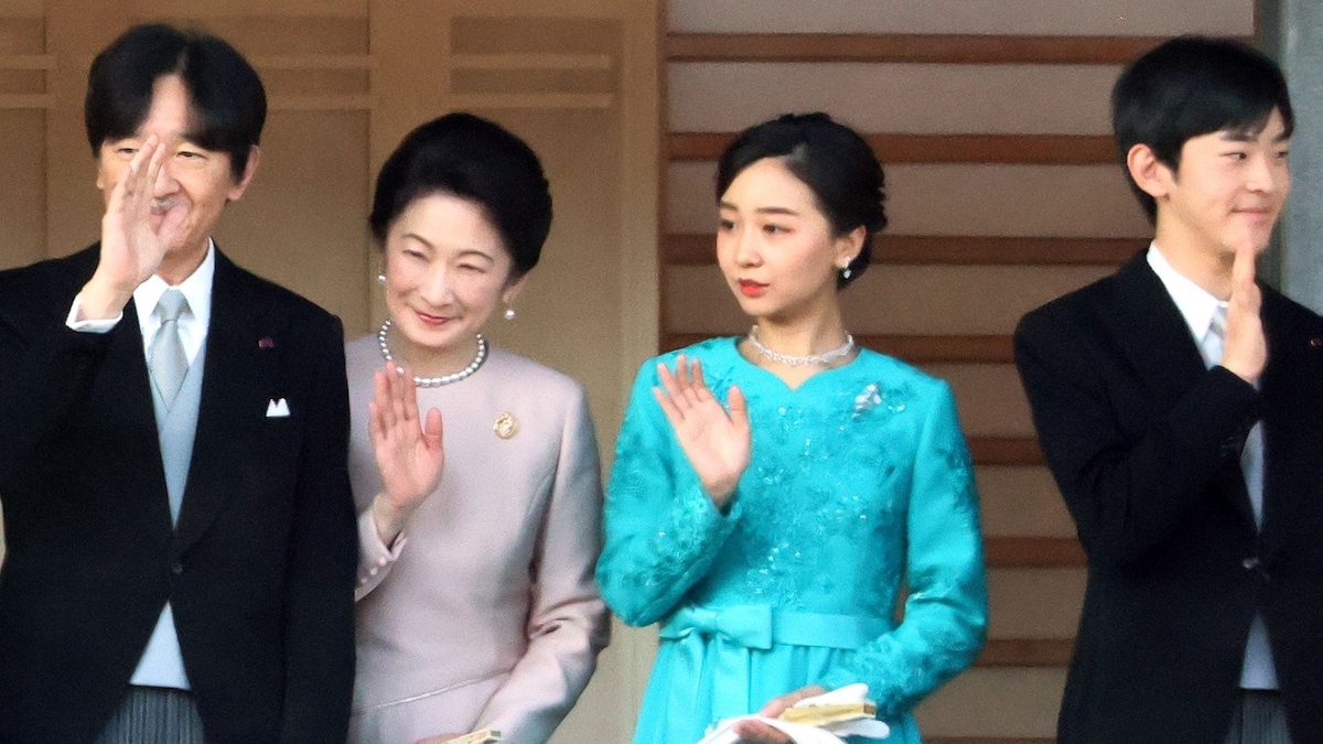 El lado más personal de la Familia Imperial japonesa, al descubierto mediante poemas escritos por ellos mismos