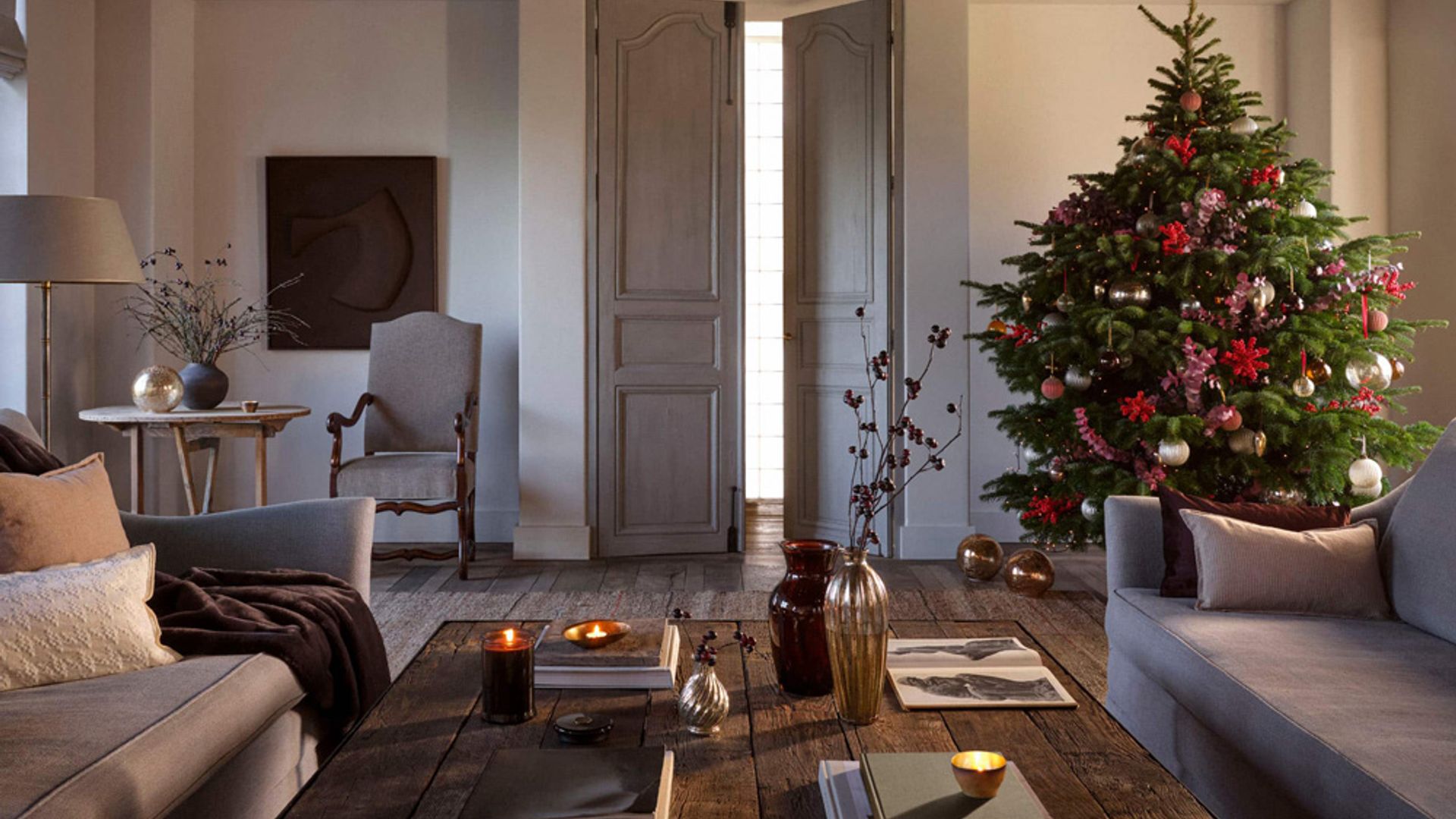 Del árbol a la mesa, compra aquí la decoración navideña más especial