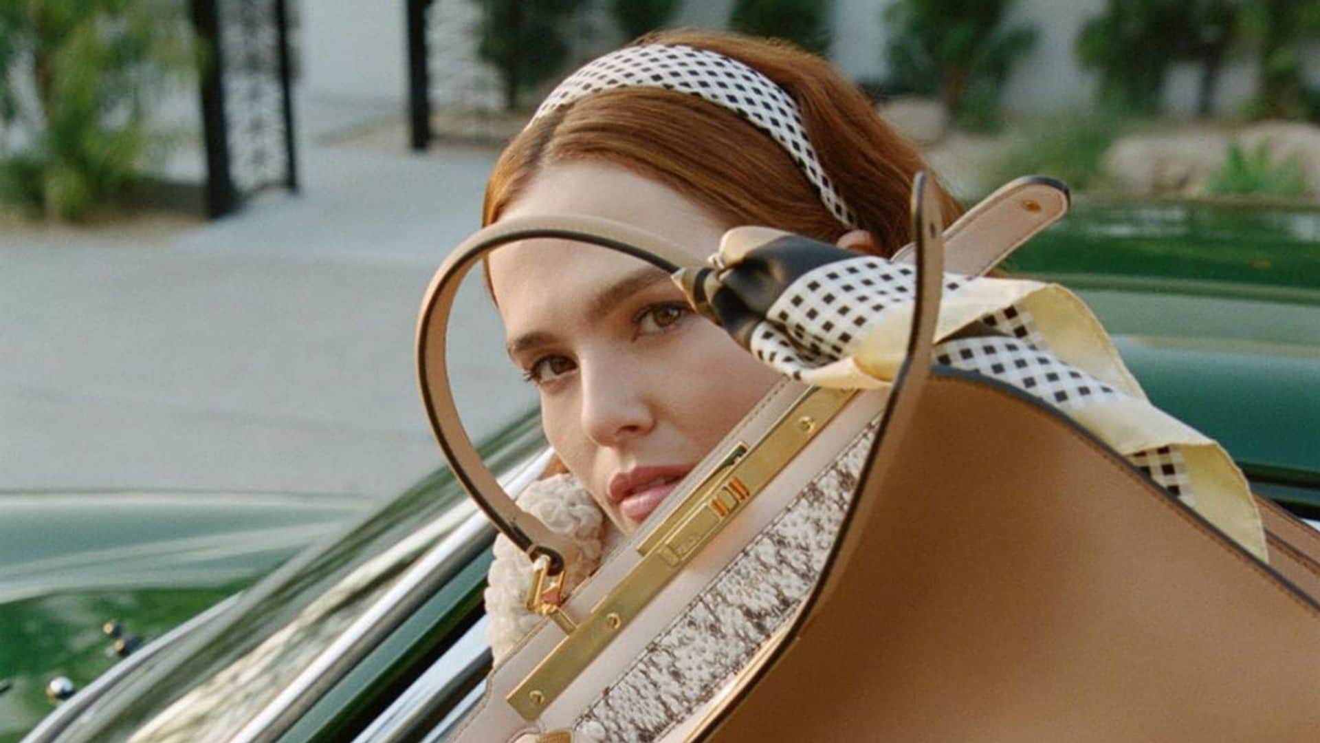 Son noticia en FASHION: Zoey Deutch se convierte en modelo, la pulsera más icónica cumple 20 años...