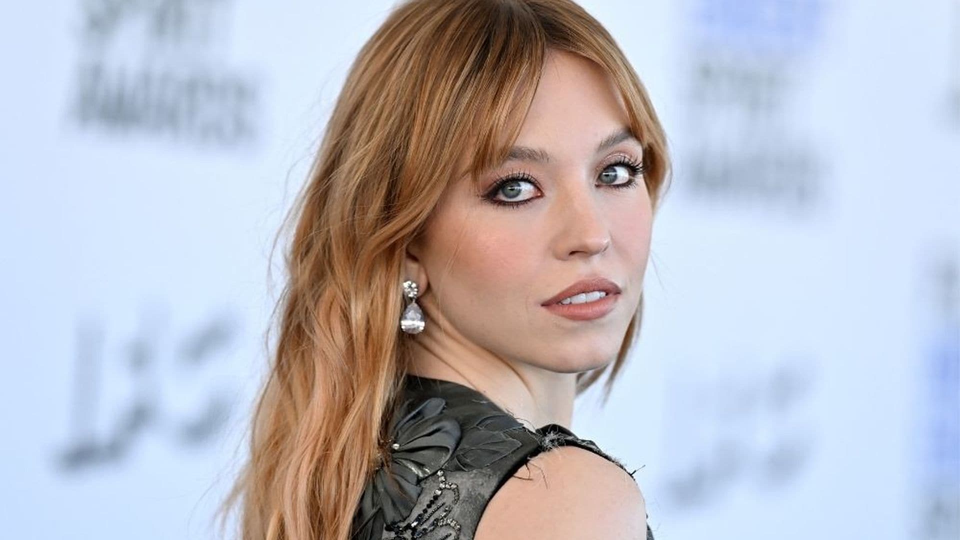 Sydney Sweeney se une a Dakota Johnson como superheroína en su próxima película