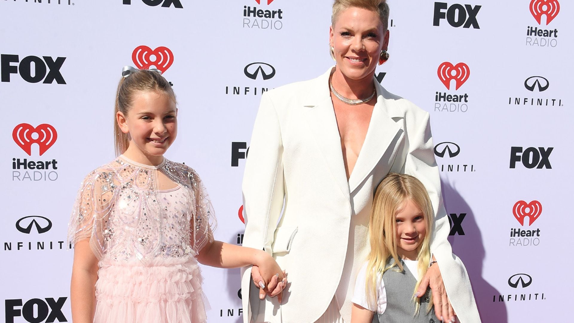 Pink presume de hijos y habla de la relación con su marido en una noche inolvidable para la cantante