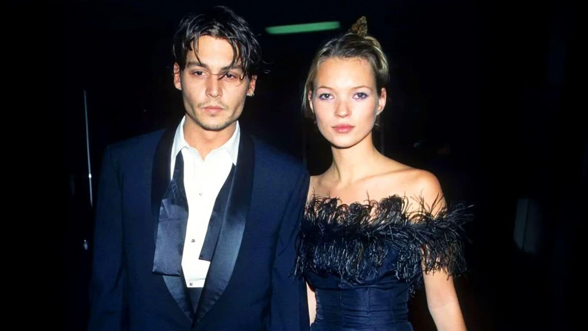 Johnny Depp regaló a Kate Moss este vestido vintage en 1995 y le gustó tanto que lo siguió llevando tras su ruptura