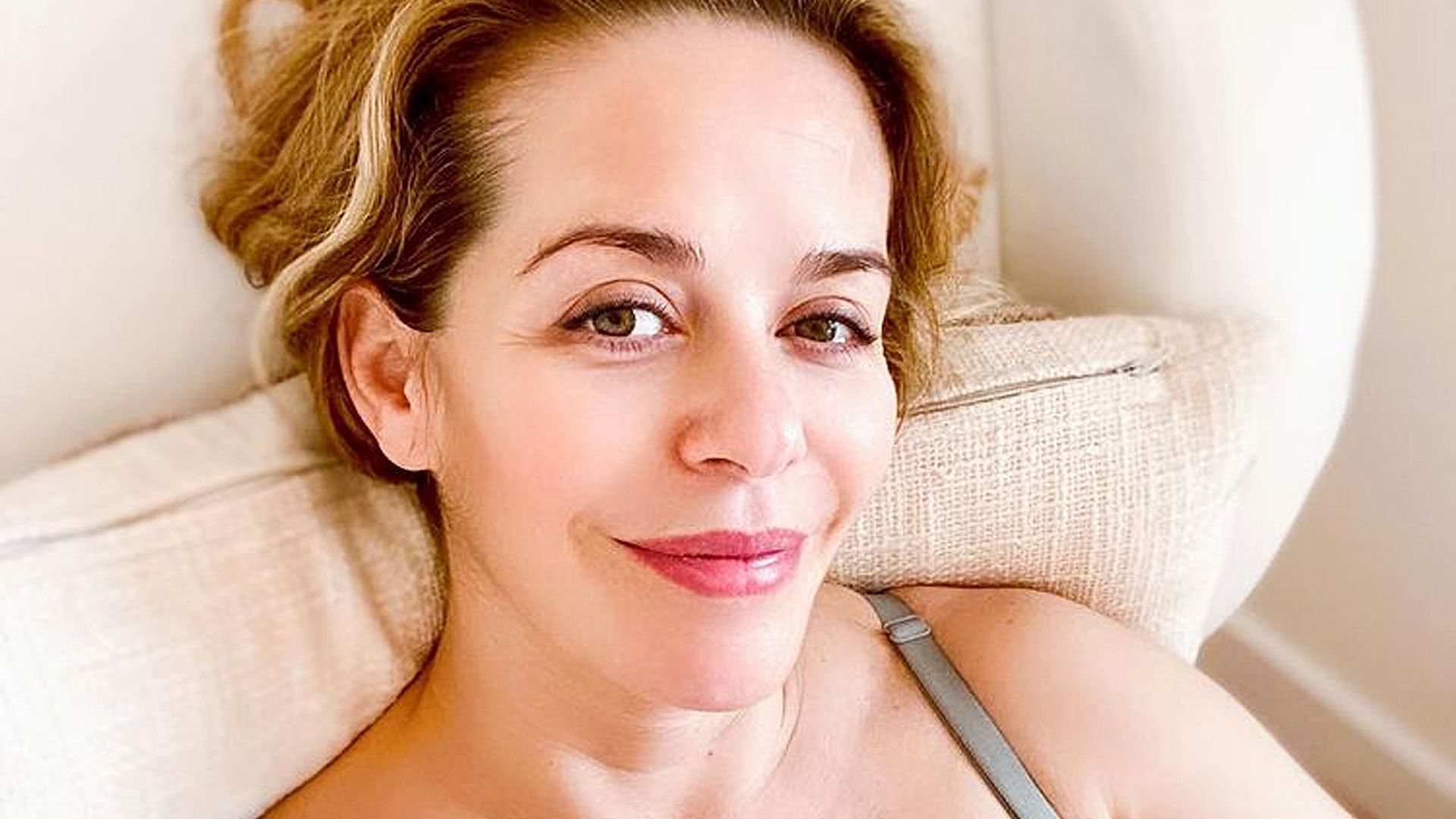 María Adánez muestra la primera imagen de su hijo Claudio a los once días de nacer