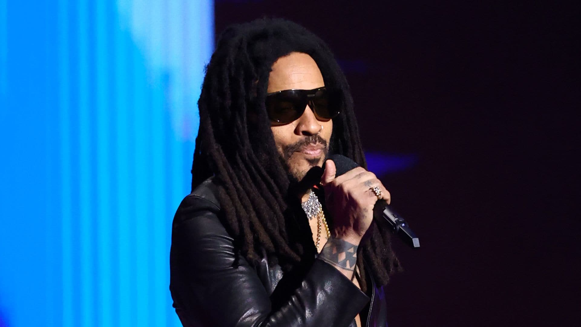 Lenny Kravitz expresó su incomodidad tras el incidente, sin embargo dijo que no dejará de salir a interactuar con sus seguidores.