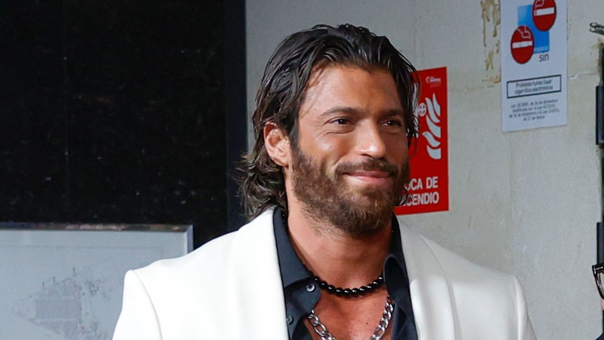 La esperada reaparición de Can Yaman en Madrid: hablando en español y ajeno a su polémica detención