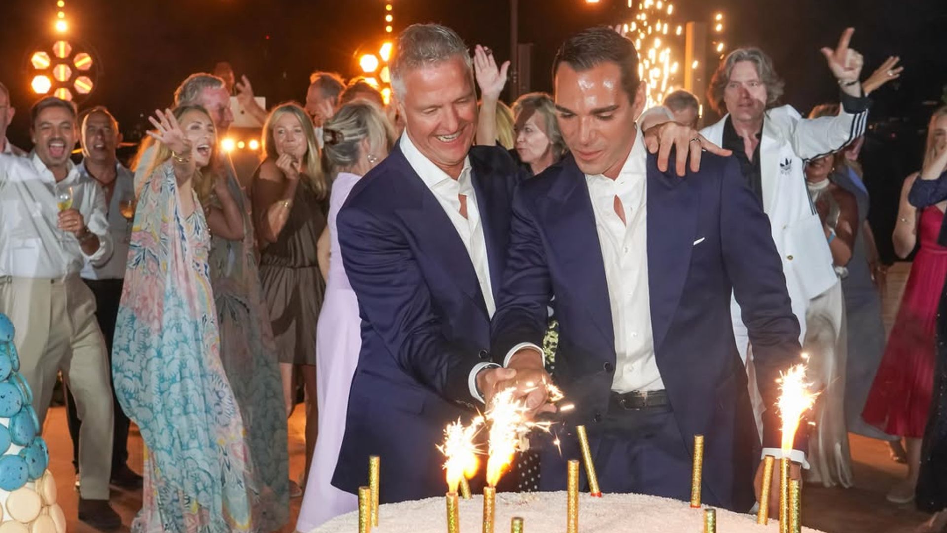 ¿Felicitación o dardo? El comentado mensaje de Cora Brinkmann en la boda de Ralf Schumacher, su exmarido, y Étienne Bousquet-Cassagne